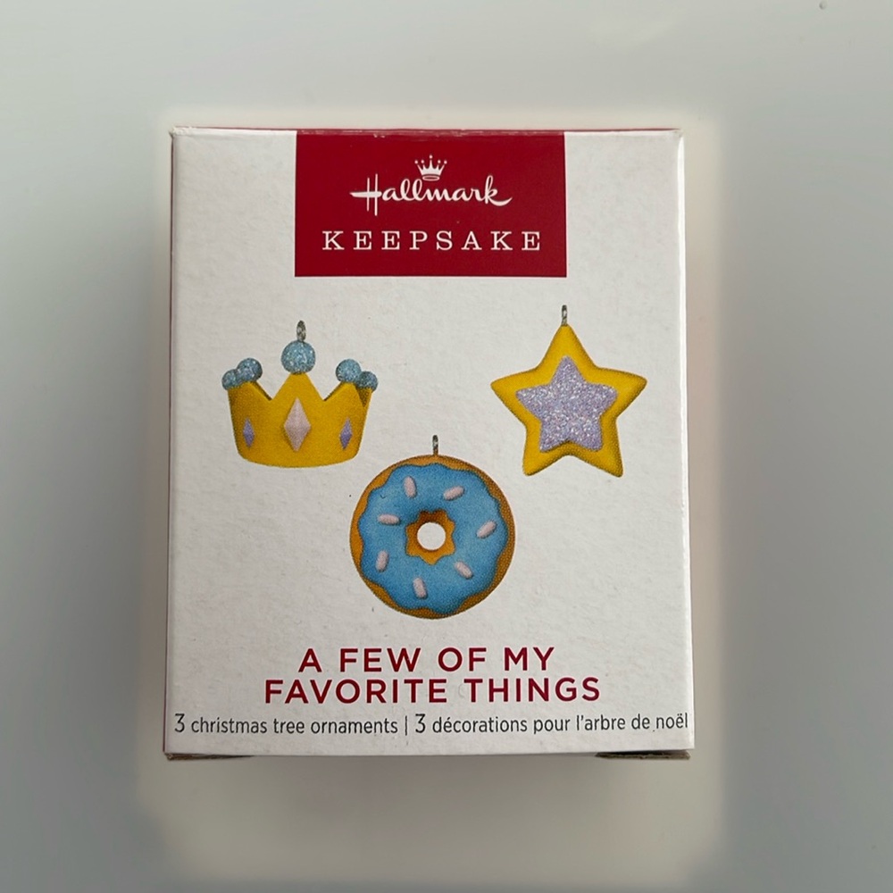 Hallmark - A Few of My Favorite Things 2022 - Miniature Christmas Ornament - NIB